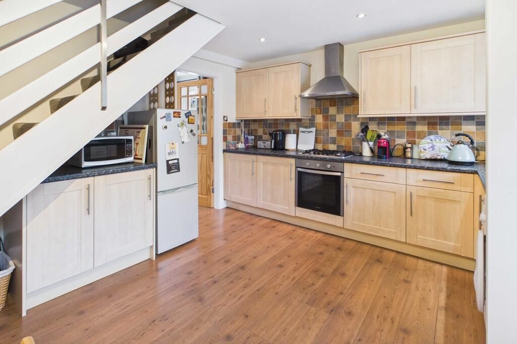 Property photo 3 of 16