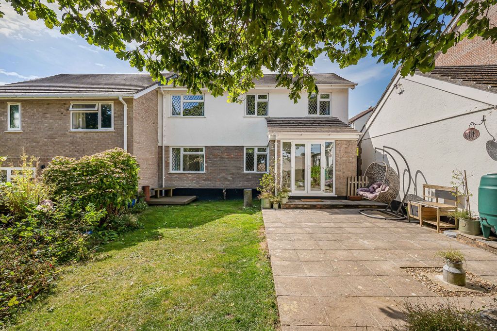 Property photo 1 of 26
