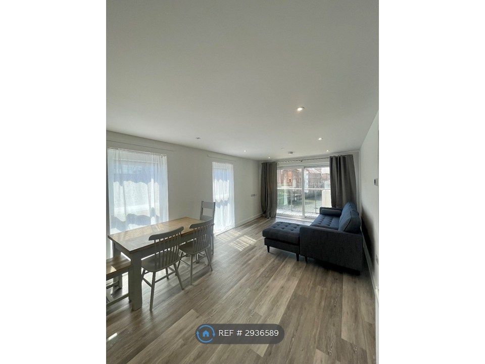Property photo 1 of 21
