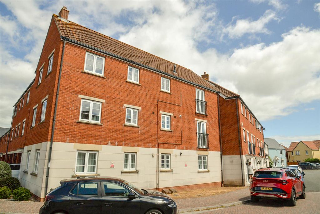 Property photo 1 of 12 External 2.Jpg