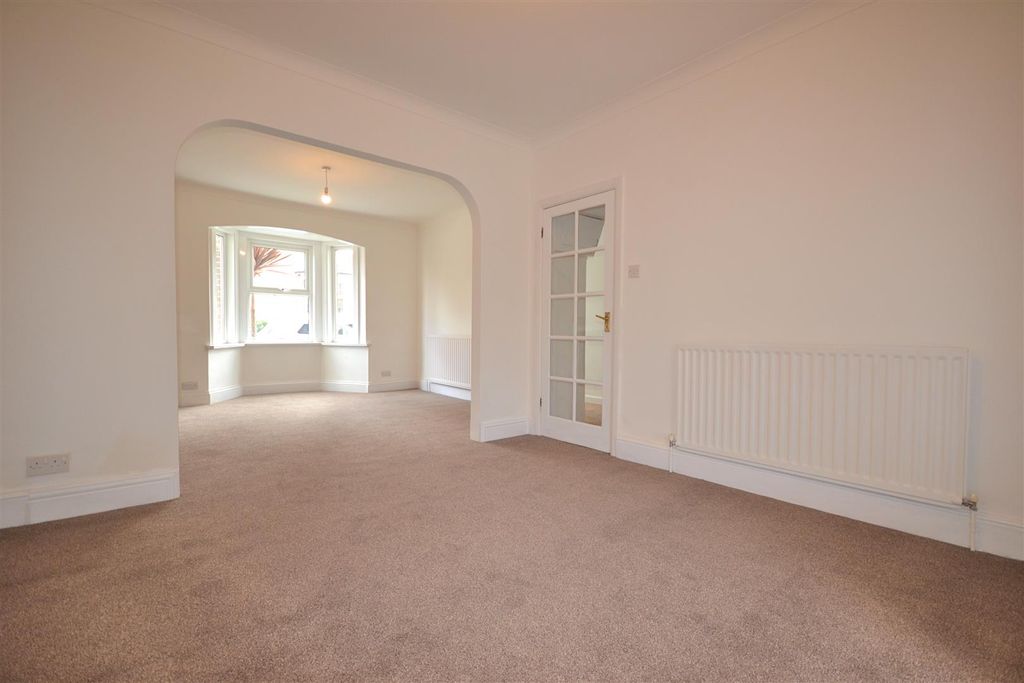 Property photo 3 of 24 13 (40).Png