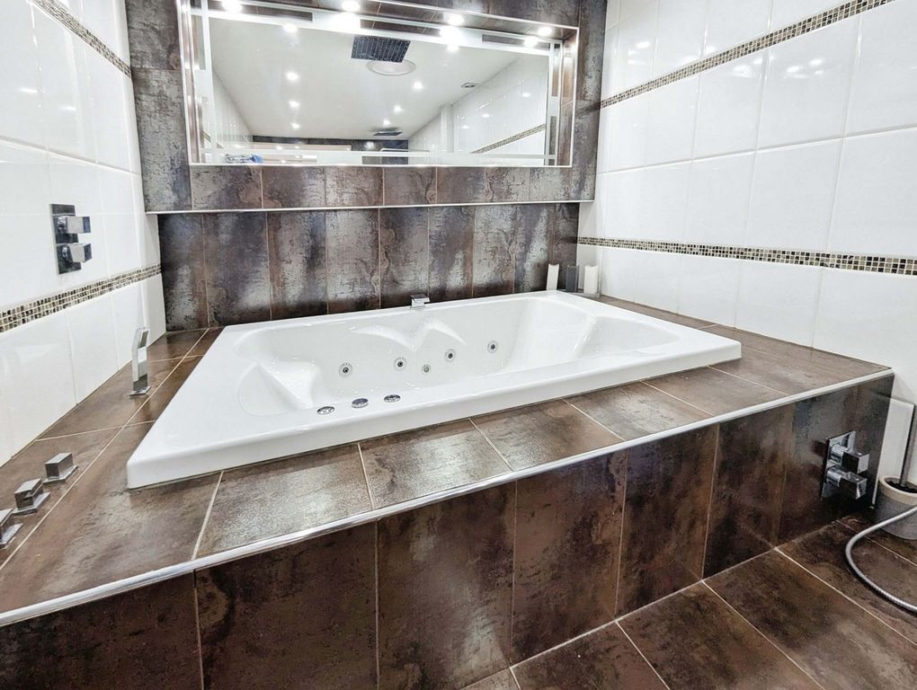 Additional image 43 of 5 bed detached house for saleClos Cae Pwll, Treharris CF46