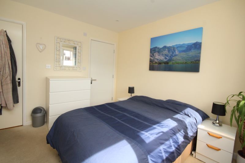 Property photo 3 of 14 Photo 9