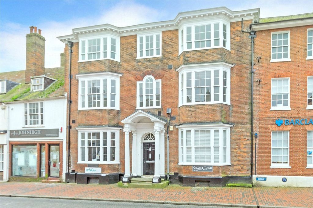 Property photo 2 of 13 Picture No. 02