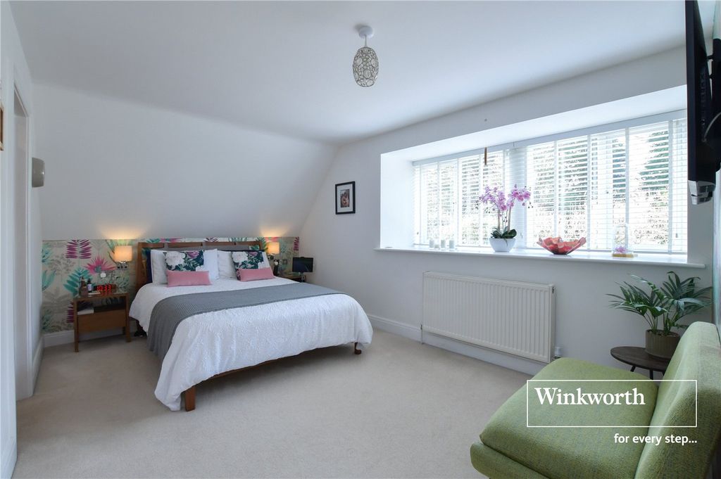 Additional image 16 of 4 bed detached house for saleWimborne Road East, Ferndown, Dorset BH22