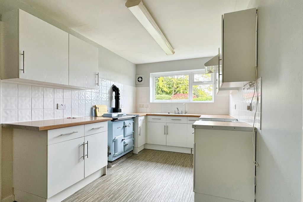 Property photo 2 of 18 Img_1703