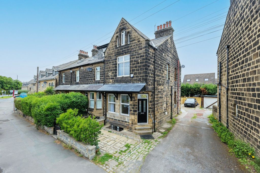 Property photo 1 of 16 Picture No. 32