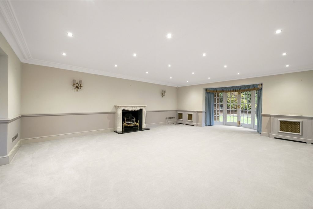 Property photo 2 of 13 Reception Room