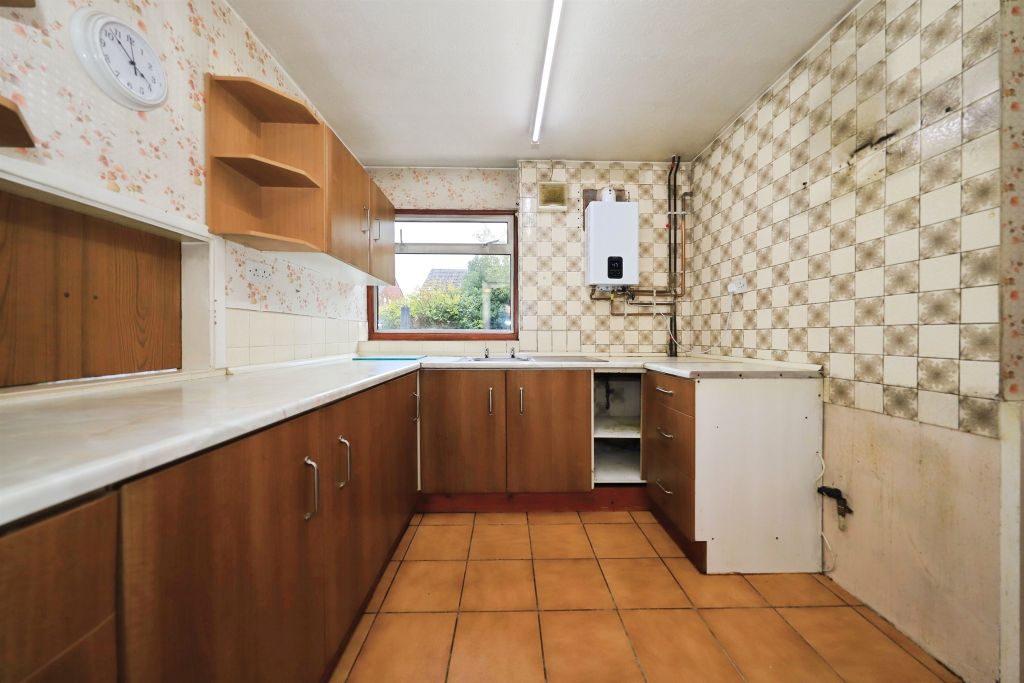 Property photo 3 of 17