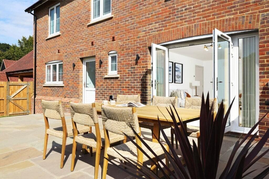 Property photo 3 of 17 Picture No. 06