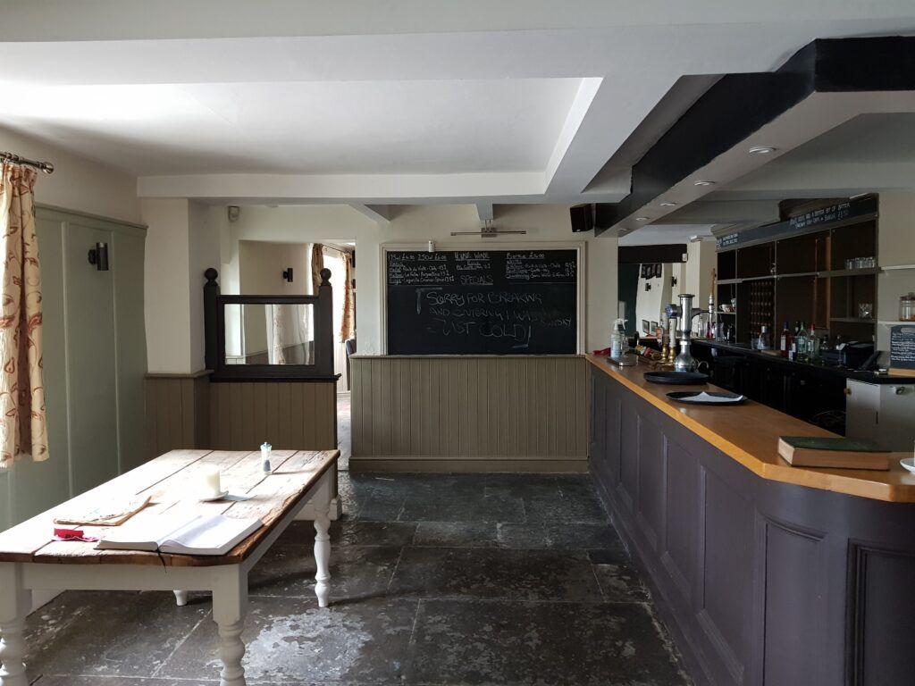 Property photo 2 of 8