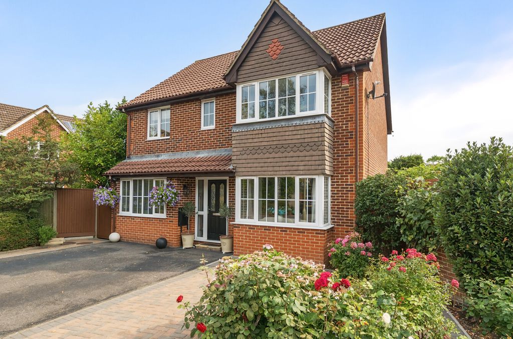 Property photo 1 of 12 1334420-2-68A4524...