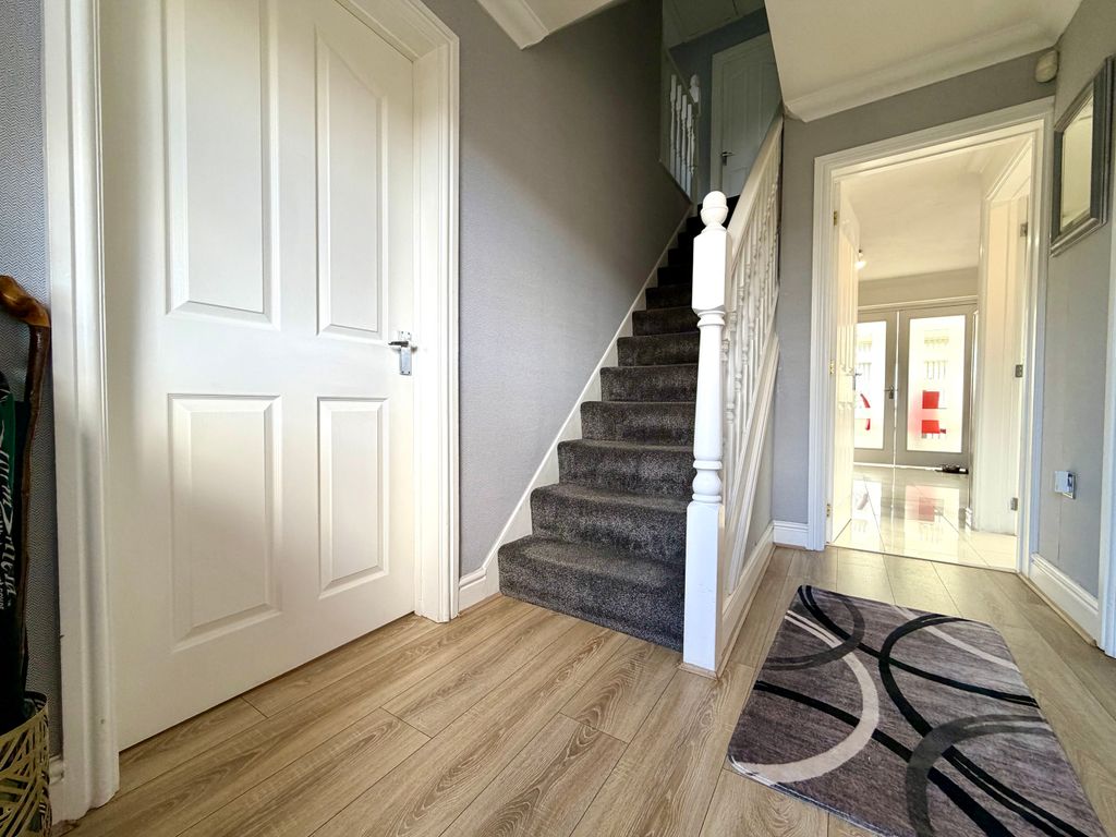 Property photo 2 of 35 Img_4305.Jpeg