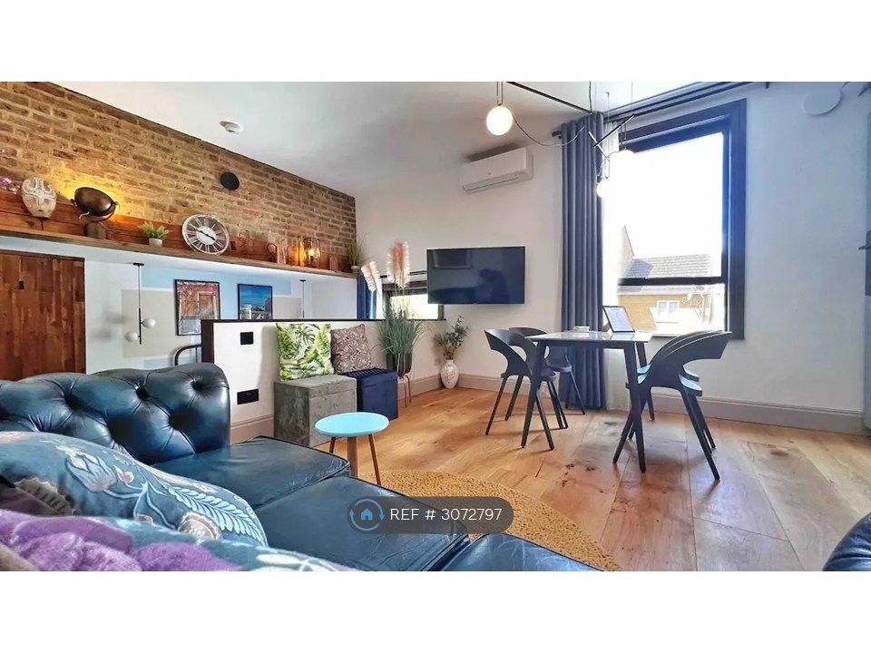 Property photo 1 of 25