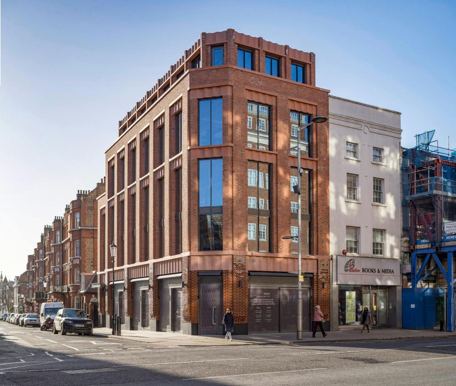 Property photo 1 of 8 MC3119-3253-Hr.Jpg