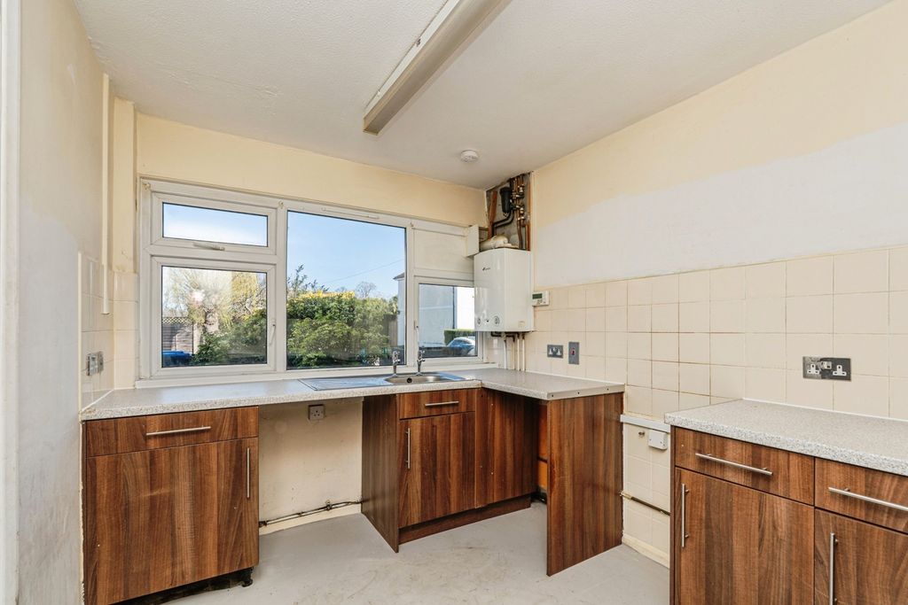 Property photo 2 of 9 Pbox-Img.Jpg