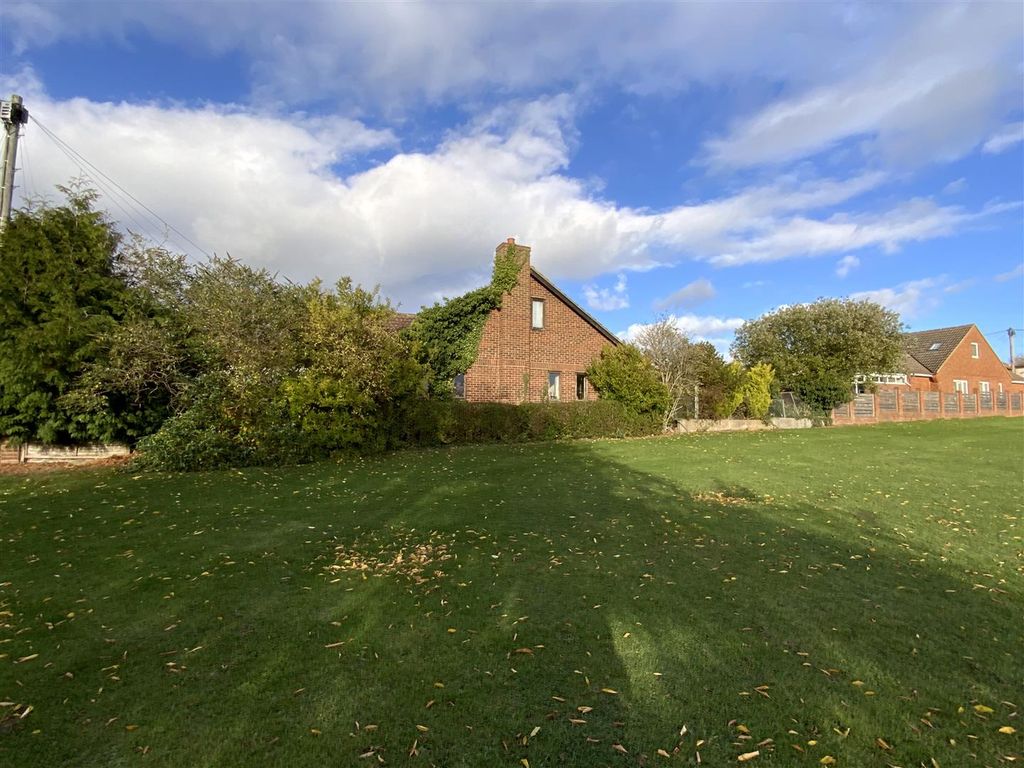 Property photo 1 of 11 View From The Green