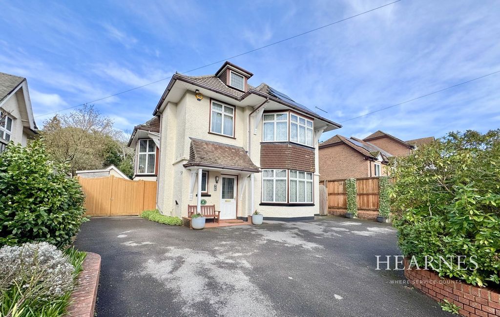 Property photo 1 of 20