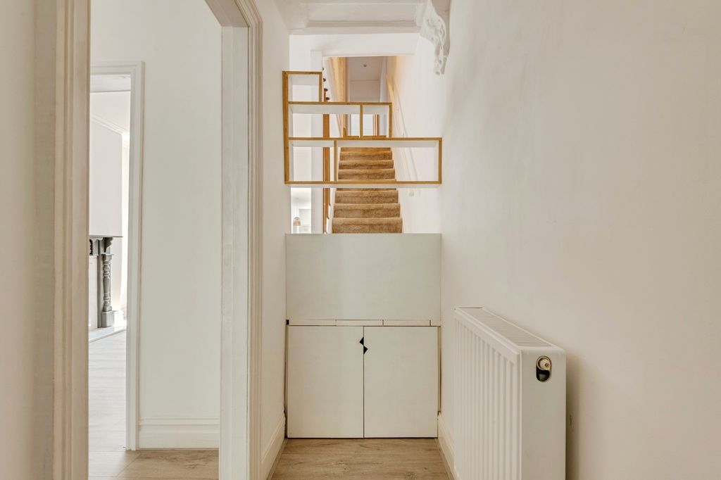 Property photo 2 of 21 Pbox-Img.Jpg