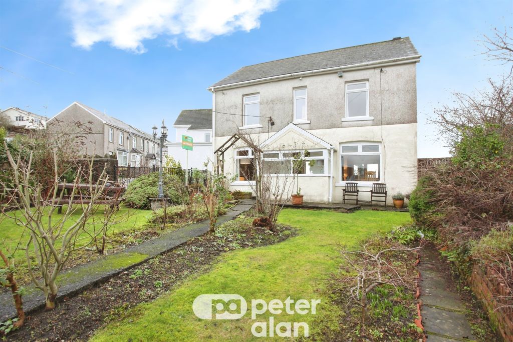 Property photo 1 of 36