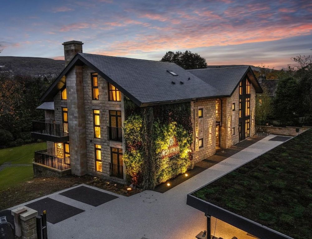 Property photo 1 of 11 Thumbnail_Dji_0576~4.Jpg