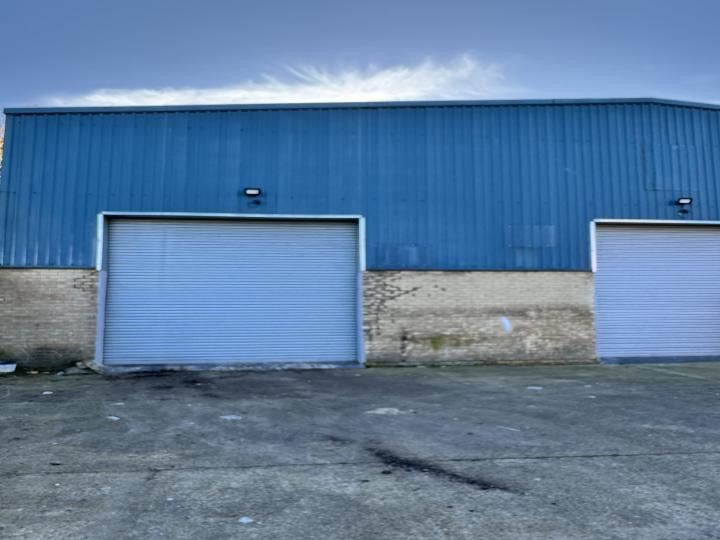 Property photo 1 of 3