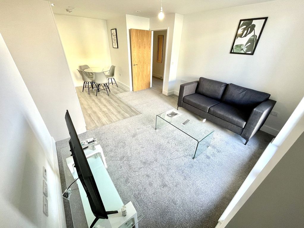 Property photo 3 of 9 Picture 3