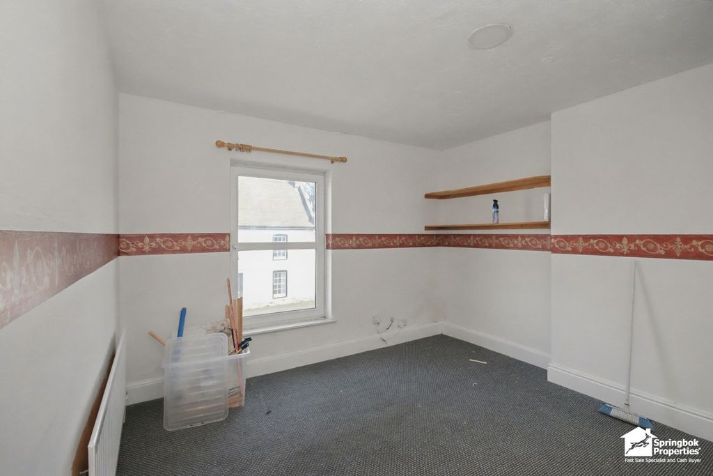 Property photo 2 of 9 Image 1