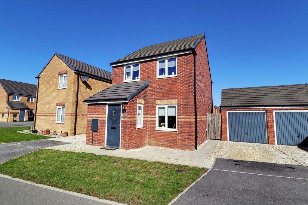 Property photo 1 of 19