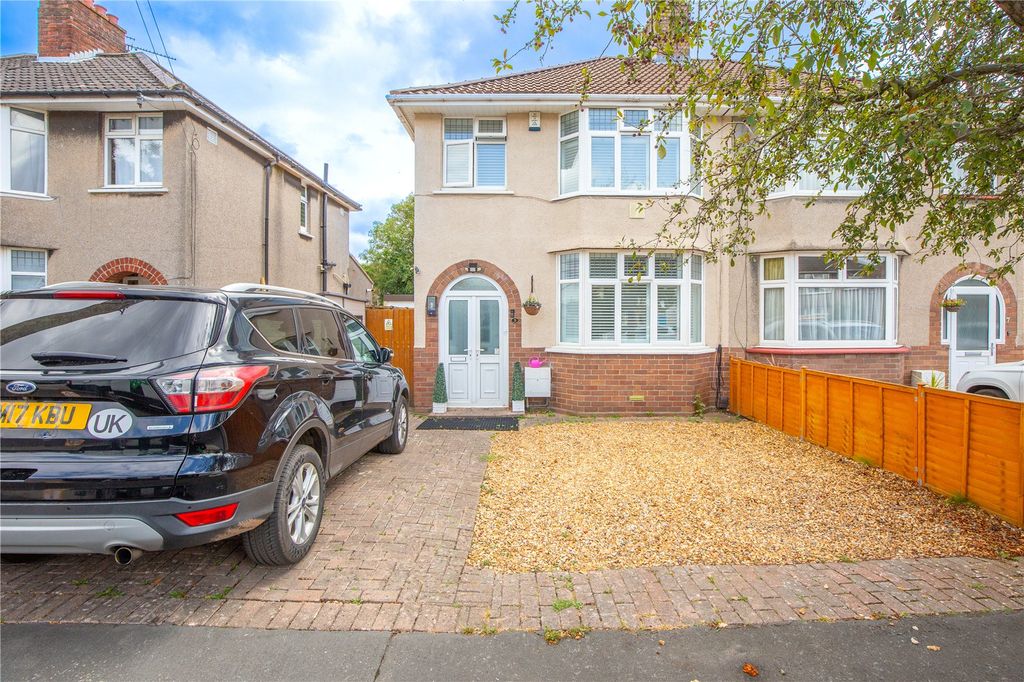 Property photo 1 of 37 Picture No. 37