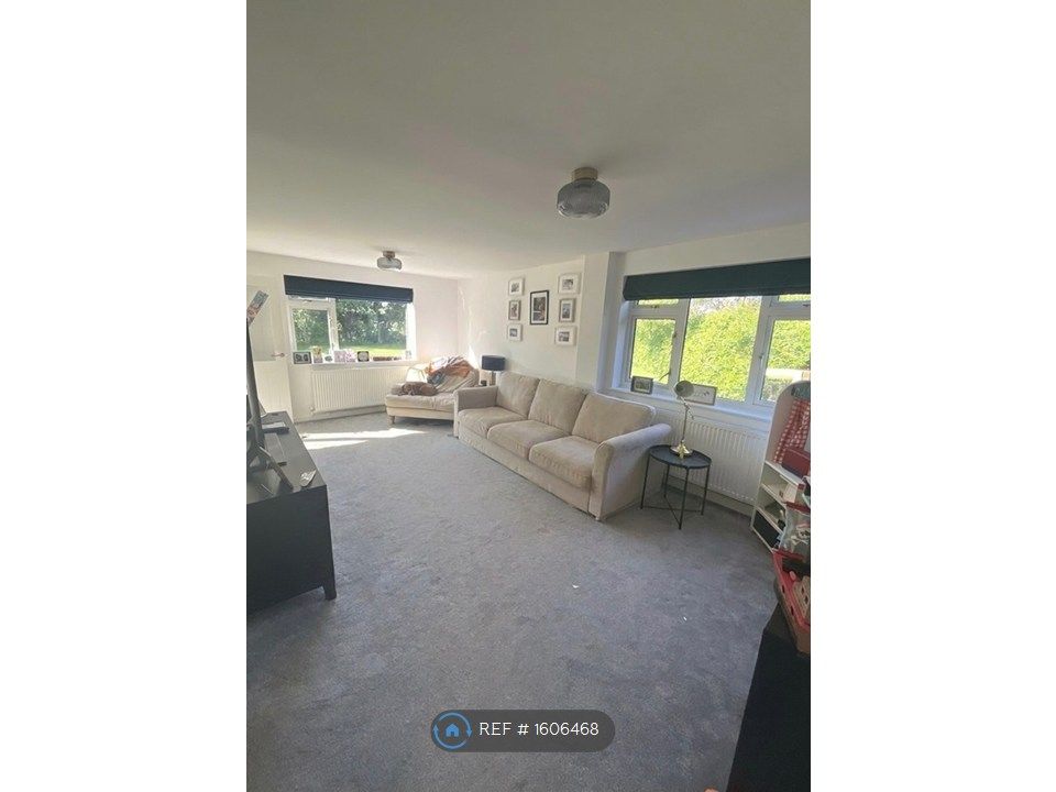 Property photo 3 of 3