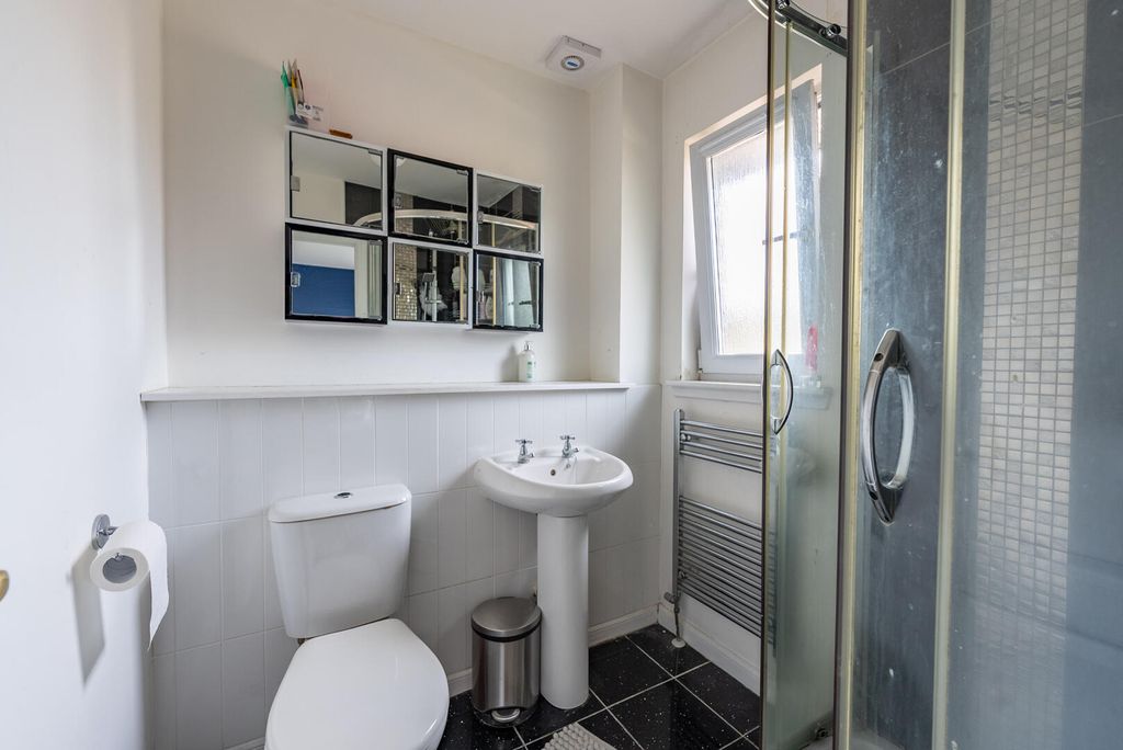 Additional image 14 of 4 bed detached house for saleBowhill Crescent, Caldercruix, Airdrie ML6