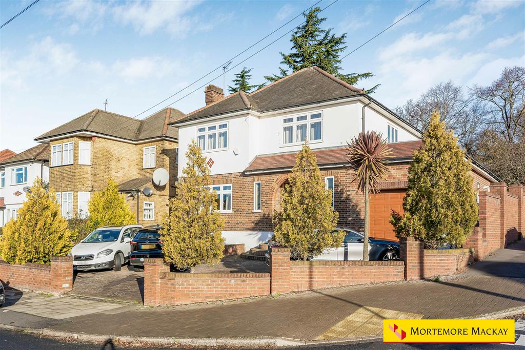 Property photo 1 of 34 2_69101_Watermarked.Jpg