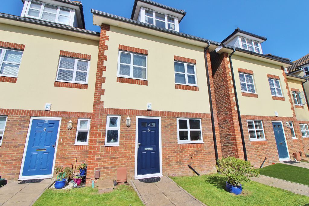 Property photo 1 of 21