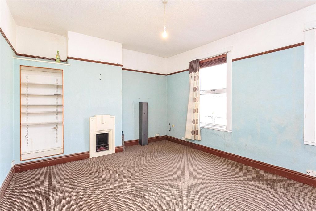 Property photo 3 of 15 Photography