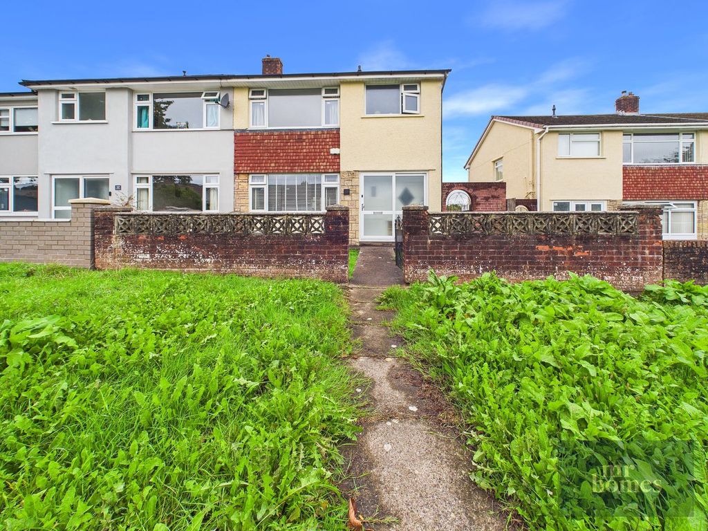 Property photo 1 of 43