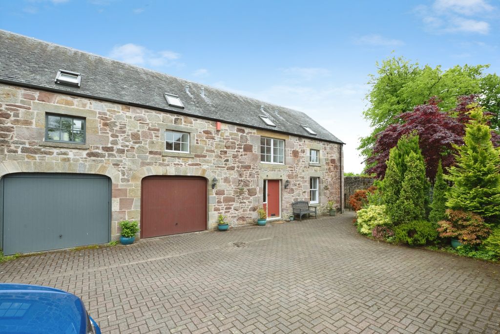 Property photo 1 of 15 Front View