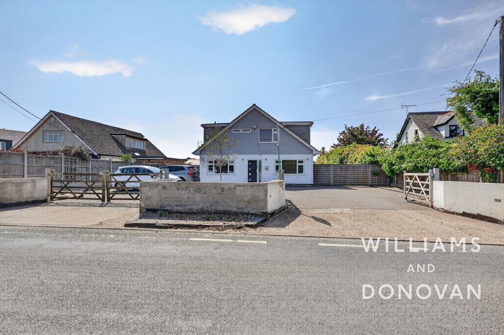 Property photo 1 of 31