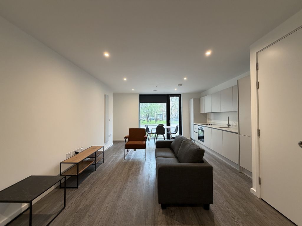 Property photo 1 of 18 Img_8816