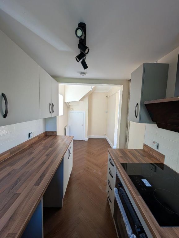 Property photo 2 of 16 11.Jpg