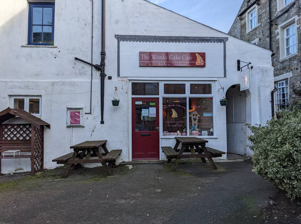 Property photo 1 of 9