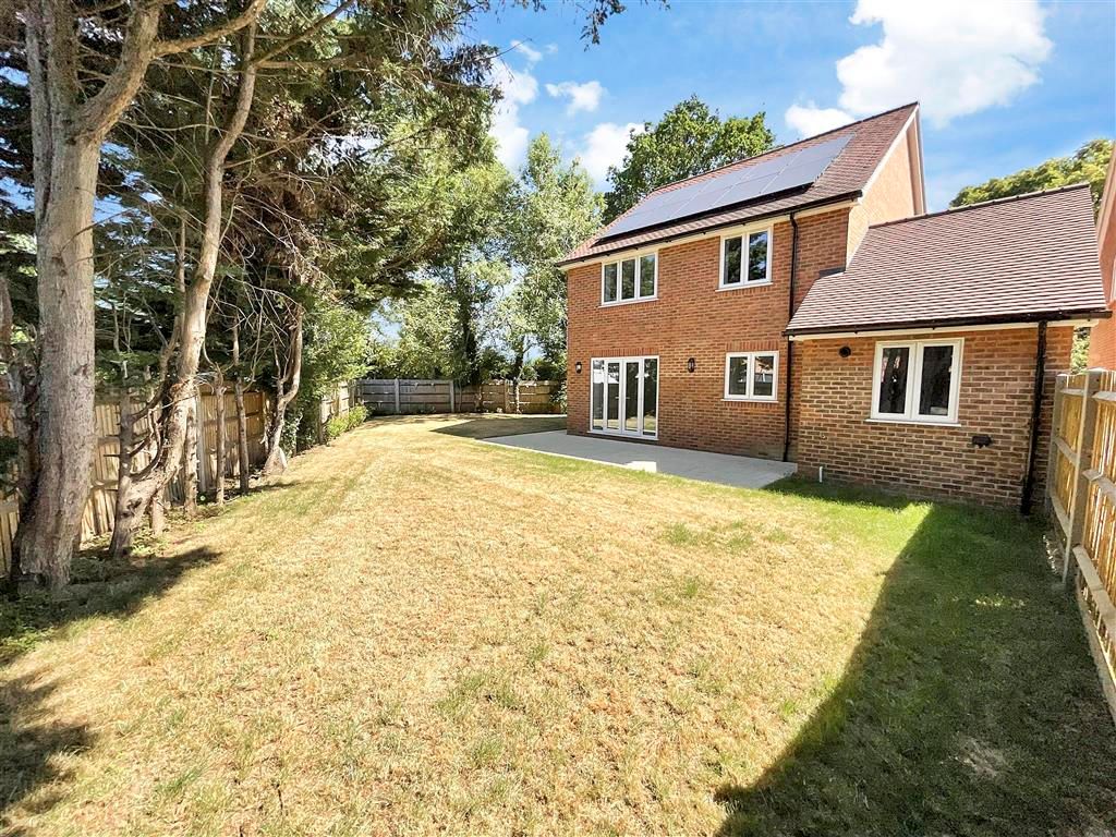 Property photo 1 of 12 Rear Garden
