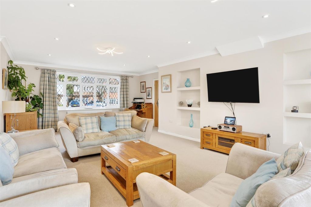 Property photo 2 of 40 1676338531 - 46.Jpg