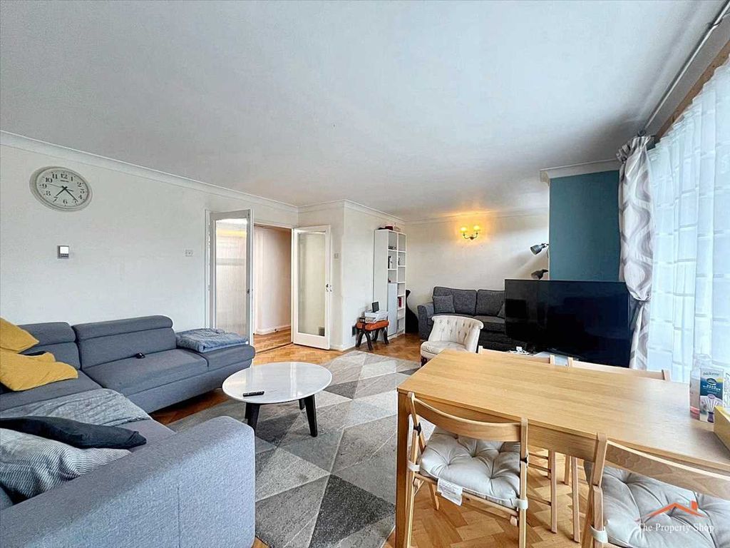 Property photo 1 of 8 Main Picture