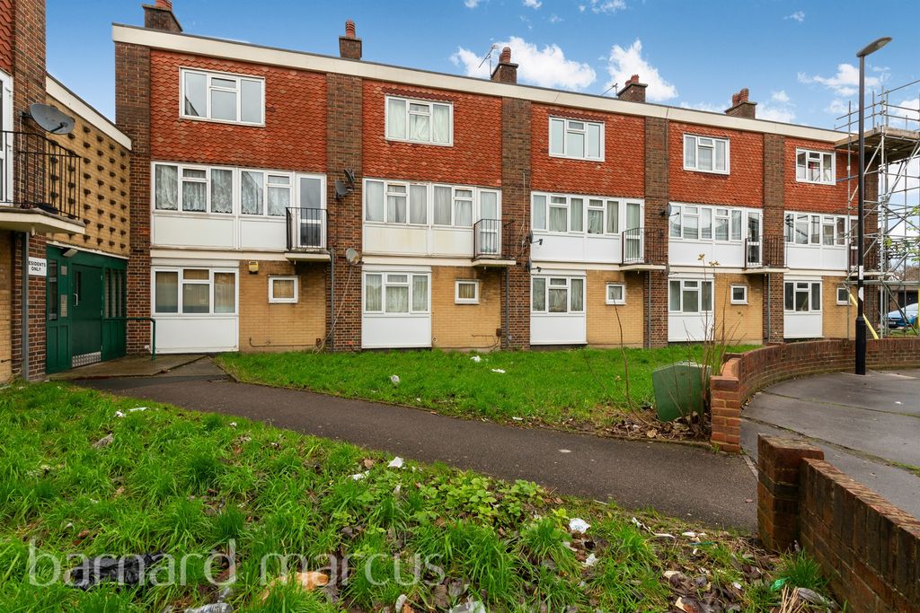 Property photo 1 of 9