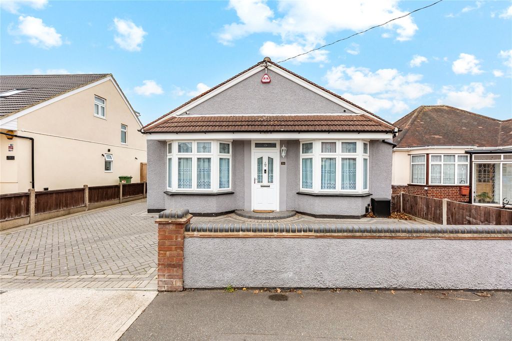 Property photo 1 of 14 Front