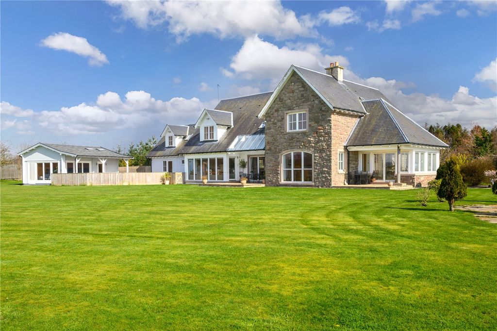 Property photo 2 of 35 External