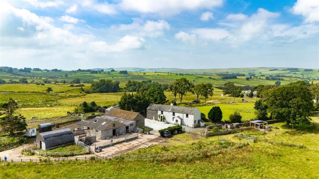 Property photo 1 of 19 Dji_20250724144018_0240_D.Jpg