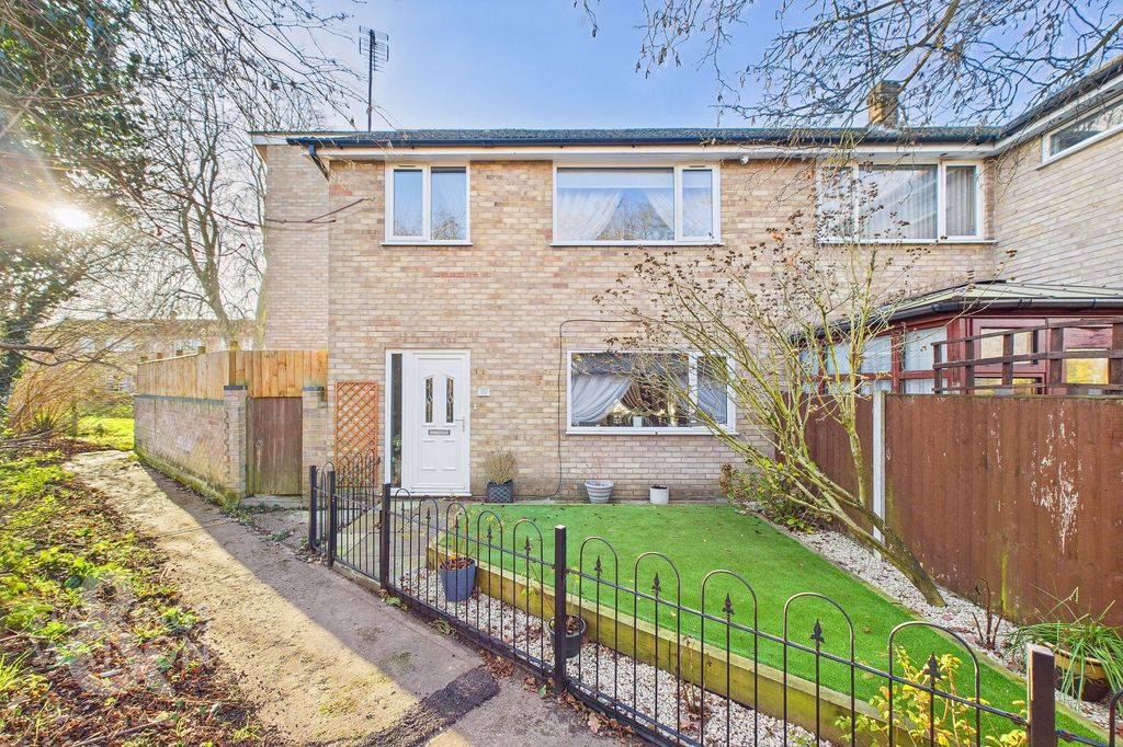 Property photo 1 of 26