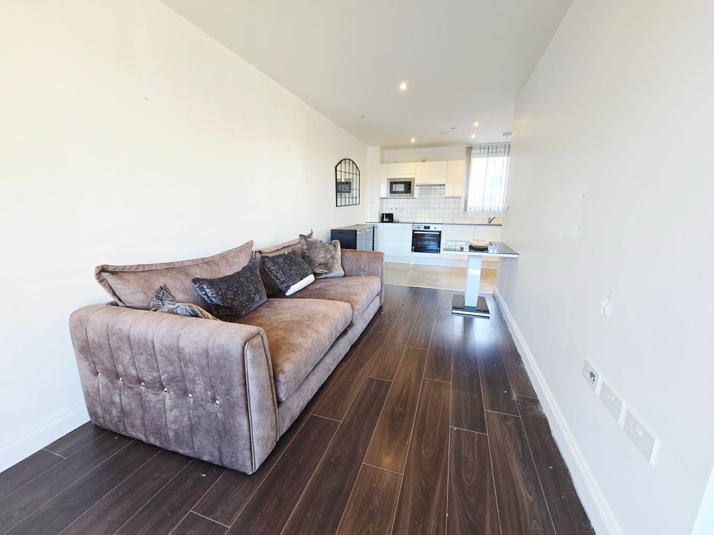 Property photo 1 of 6